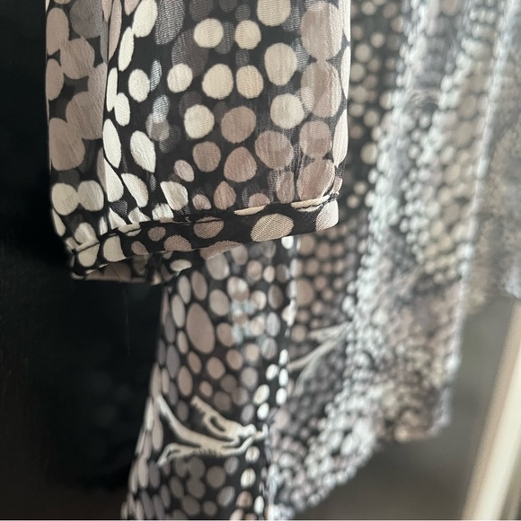 Womens Banana Republic sheer blouse dot pattern black - Picture 5 of 5